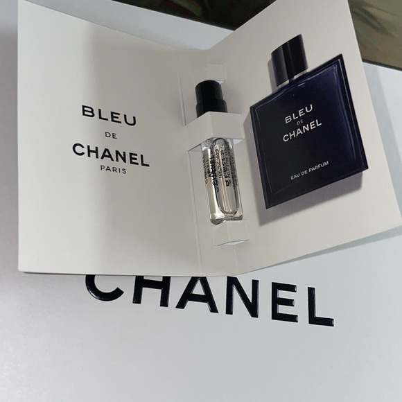 Chanel - Picture 3 of 5